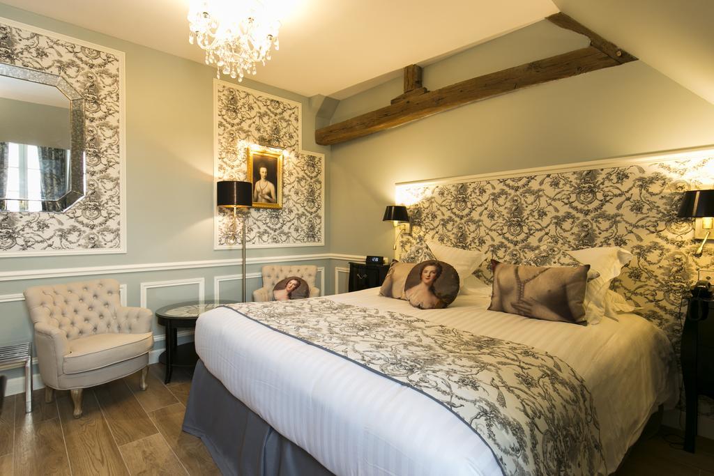 שארטר Hotel & Spa Le Grand Monarque, BW Premier Collection מראה חיצוני תמונה